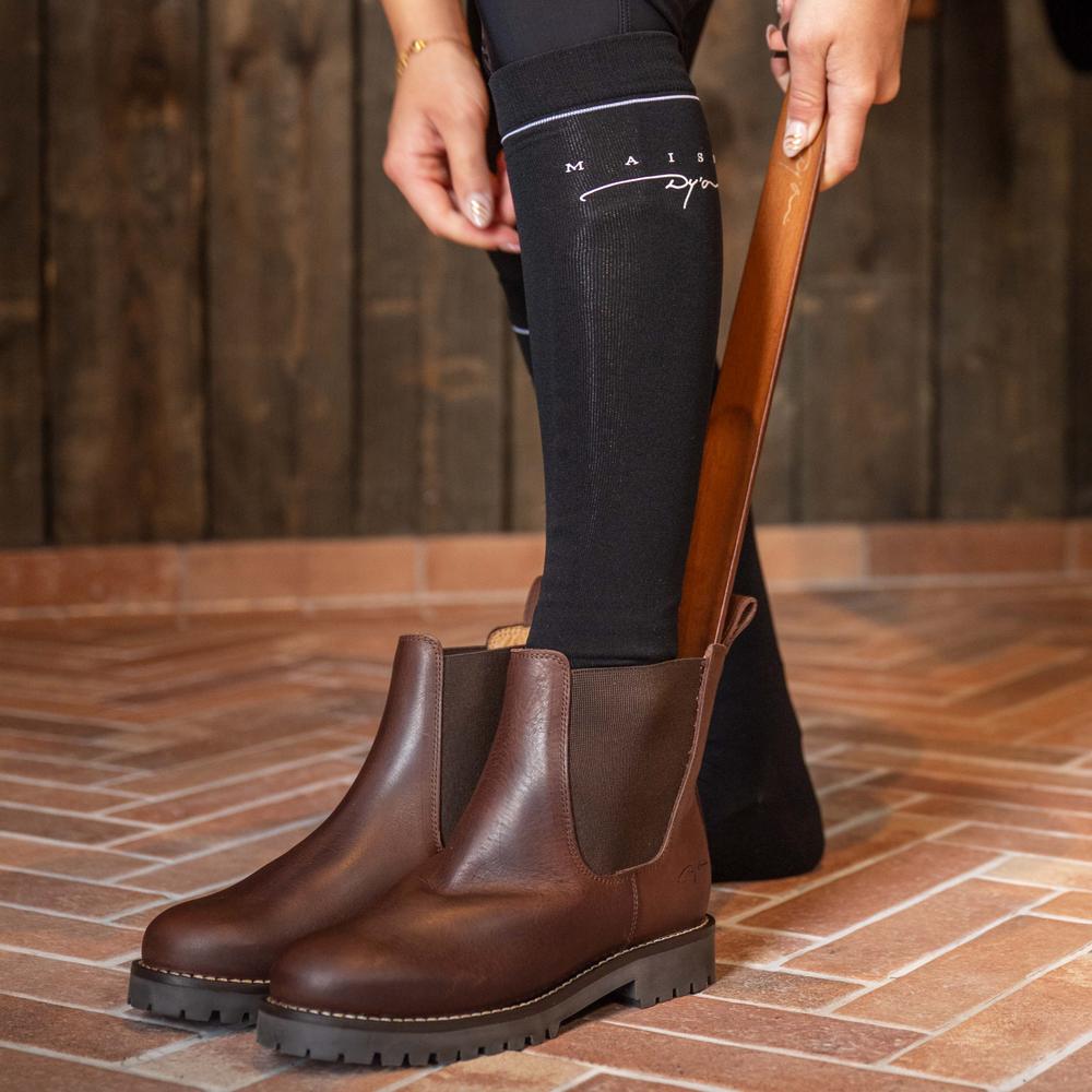 Dy'on Shoehorn