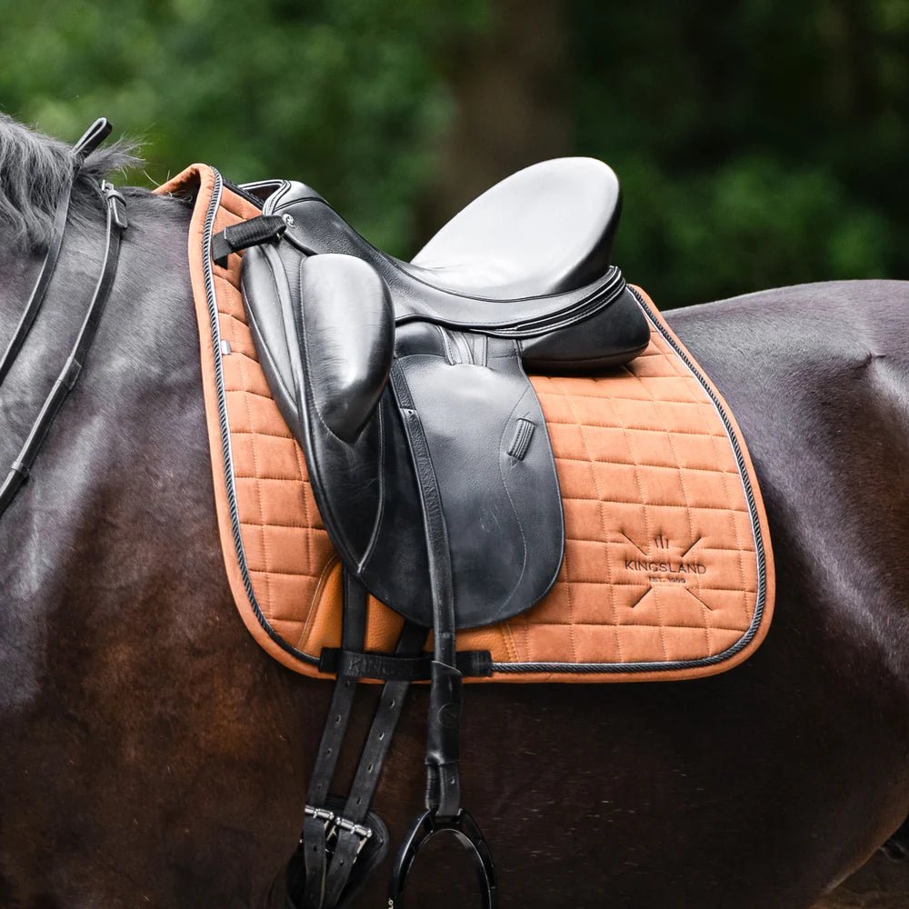 KLMona Dressage Saddle Pad - Løwenborg - Kingsland