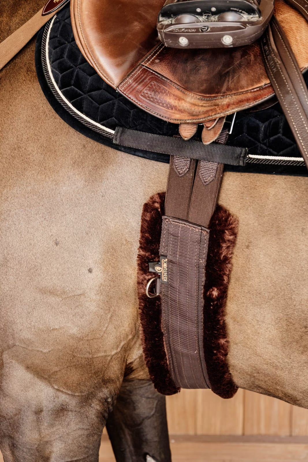 Kentucky Sheepskin Girth - Løwenborg - Kentucky Horsewear