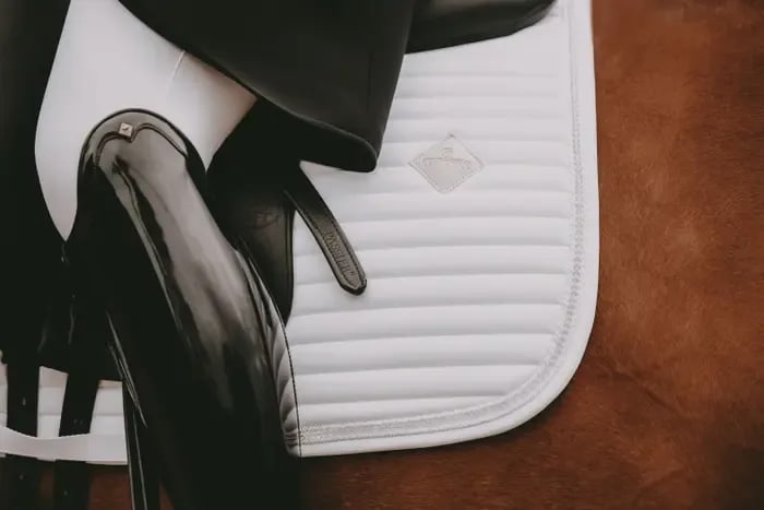 Kentucky Saddle Pad Pearls Dressage - Løwenborg - Kentucky Horsewear