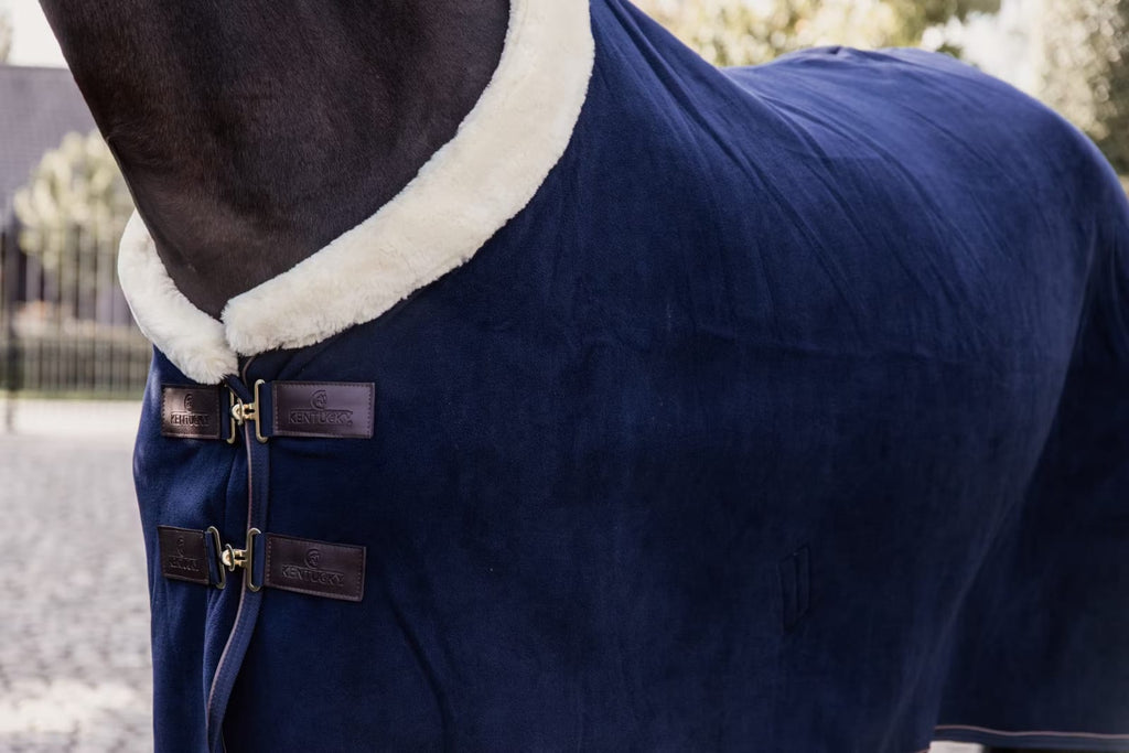 Kentucky Heavy Fleece Show Rug - Løwenborg - Kentucky Horsewear
