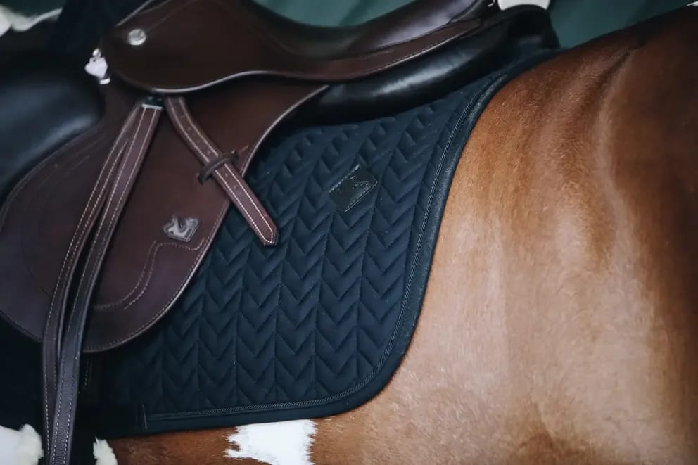 Kentucky Saddle Pad Fishbone Jumping