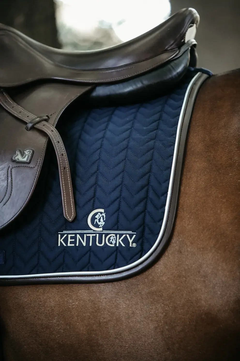 Kentucky Saddle Pad Fishbone Leather Jumping - Løwenborg - Kentucky Horsewear