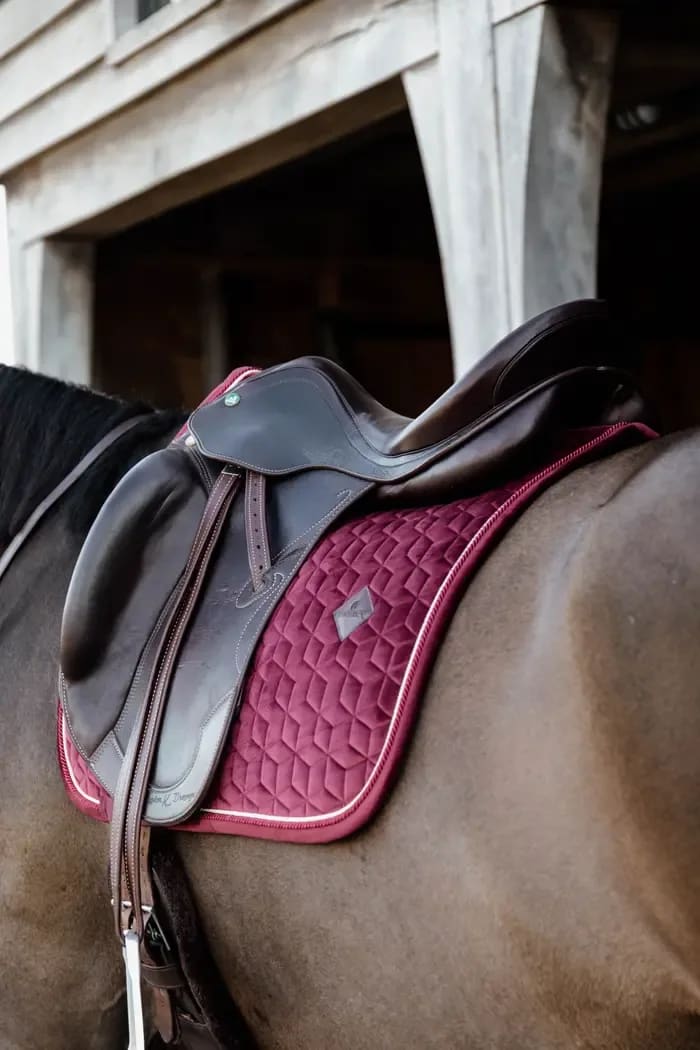 Kentucky Saddle Pad Velvet Dressage - Løwenborg - Kentucky Horsewear