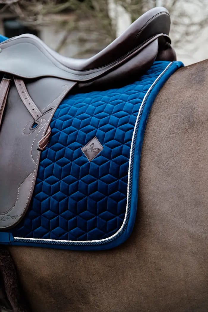 Kentucky Saddle Pad Velvet Dressage - Løwenborg - Kentucky Horsewear
