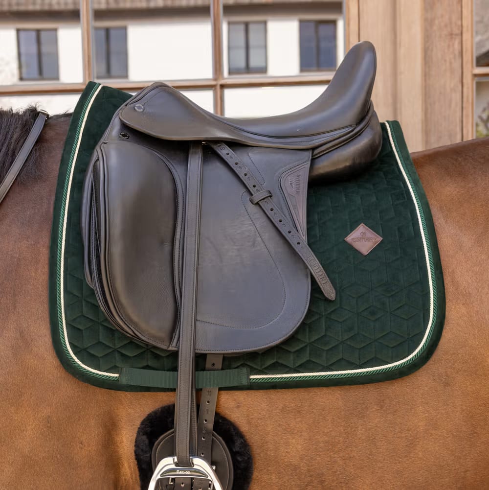 Kentucky Saddle Pad Velvet Dressage - Løwenborg - Kentucky Horsewear