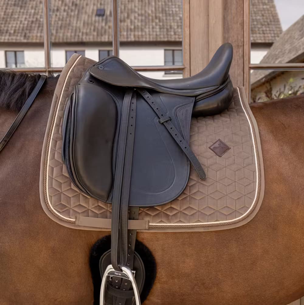 Kentucky Saddle Pad Velvet Dressage - Løwenborg - Kentucky Horsewear