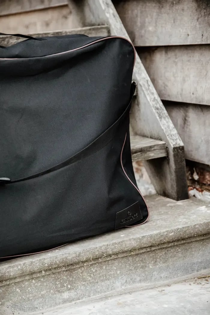 Kentucky Saddle Pad Bag - Løwenborg - Kentucky Horsewear
