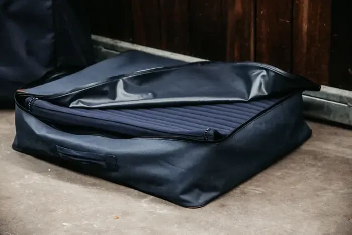 Kentucky Saddle Pad Bag - Løwenborg - Kentucky Horsewear