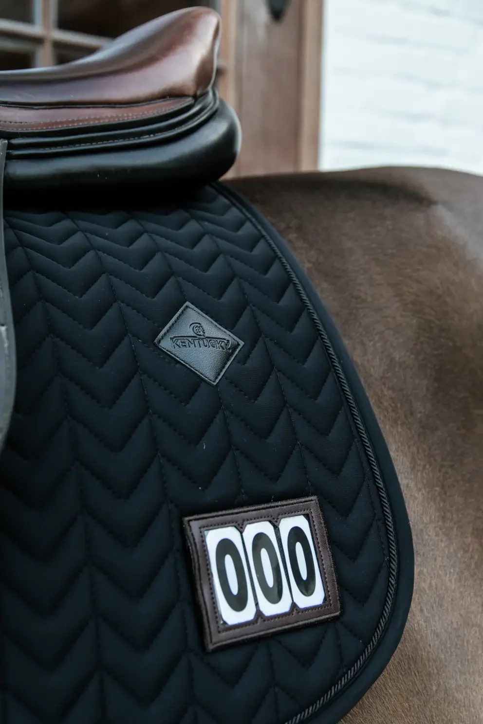 Kentucky Saddle Pad Fishbone Competiton Jumping