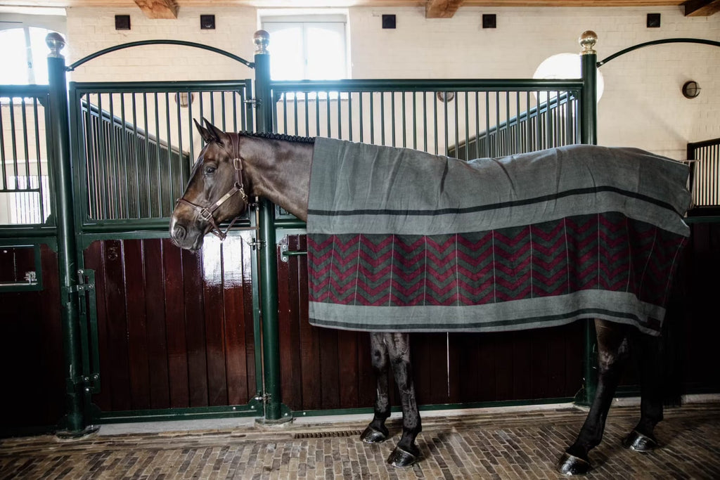 Kentucky Heavy Fleece Rug Square Fishbone - Løwenborg - Kentucky Horsewear