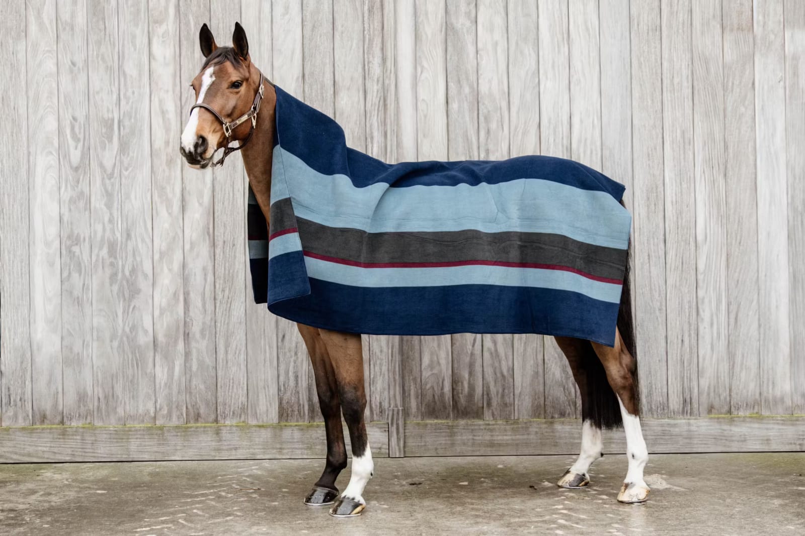 Kentucky Heavy Fleece Rug Square Stripes - Løwenborg - Kentucky Horsewear