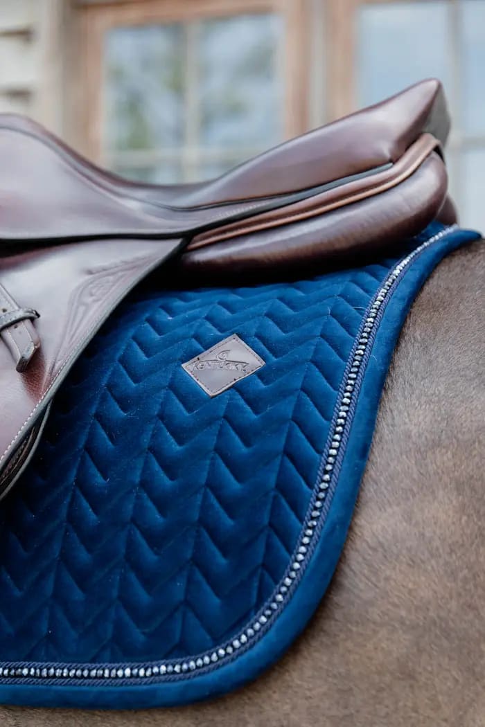 Kentucky Saddle Pad Velvet Pearls Jumping - Løwenborg - Kentucky Horsewear
