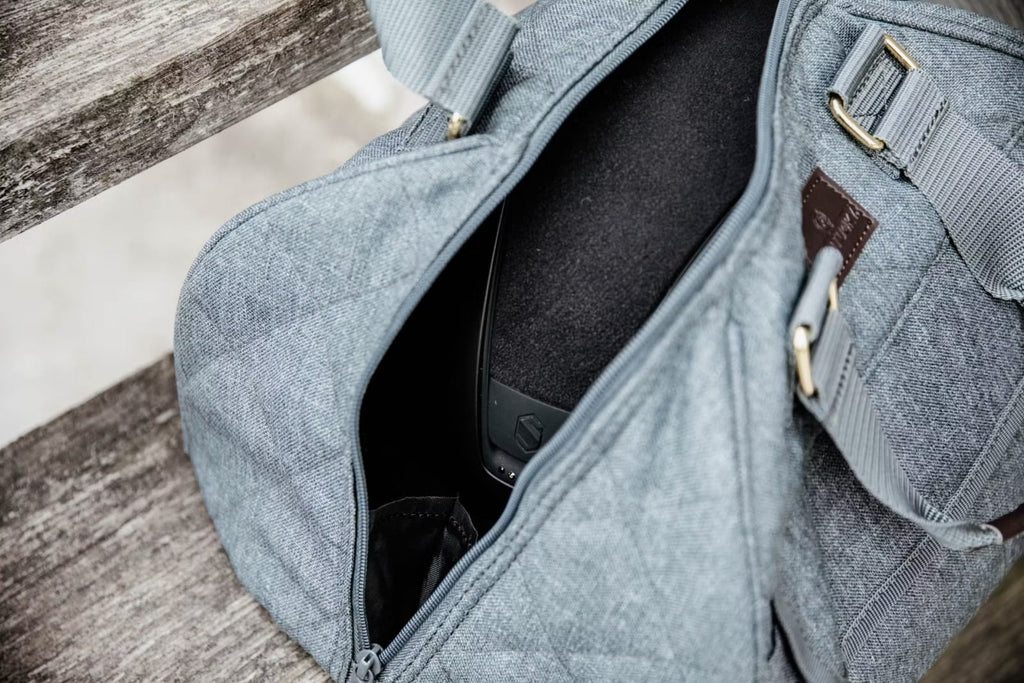 Kentucky Helmet Bag - Løwenborg - Kentucky Horsewear