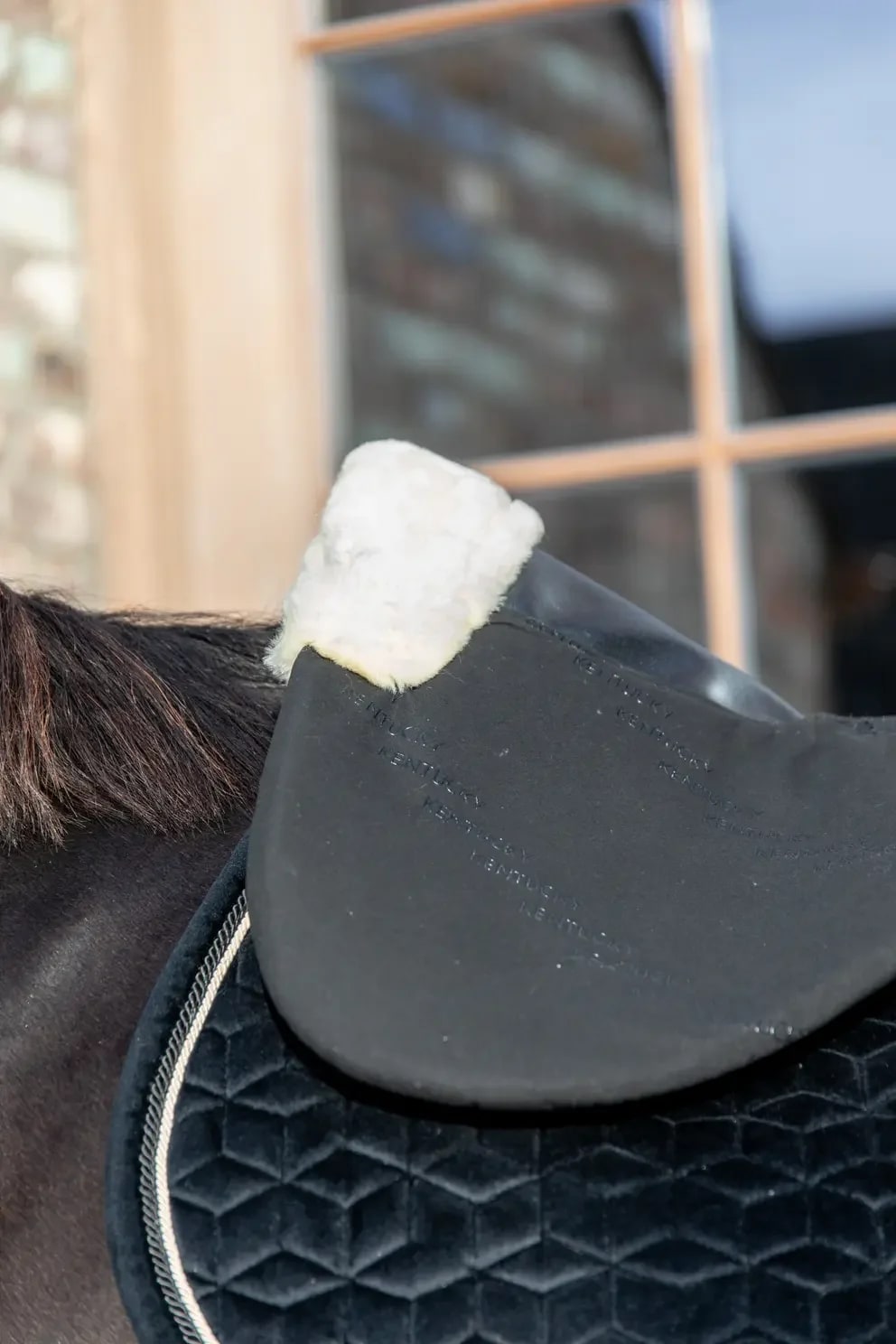 Kentucky Half Pad Impact Equalizer Sheepskin - Løwenborg - Kentucky Horsewear