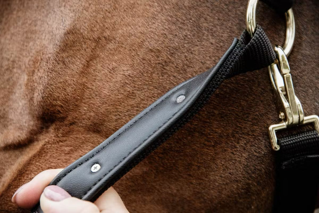 Kentucky Nylon Anatomic Halter - Løwenborg - Kentucky Horsewear