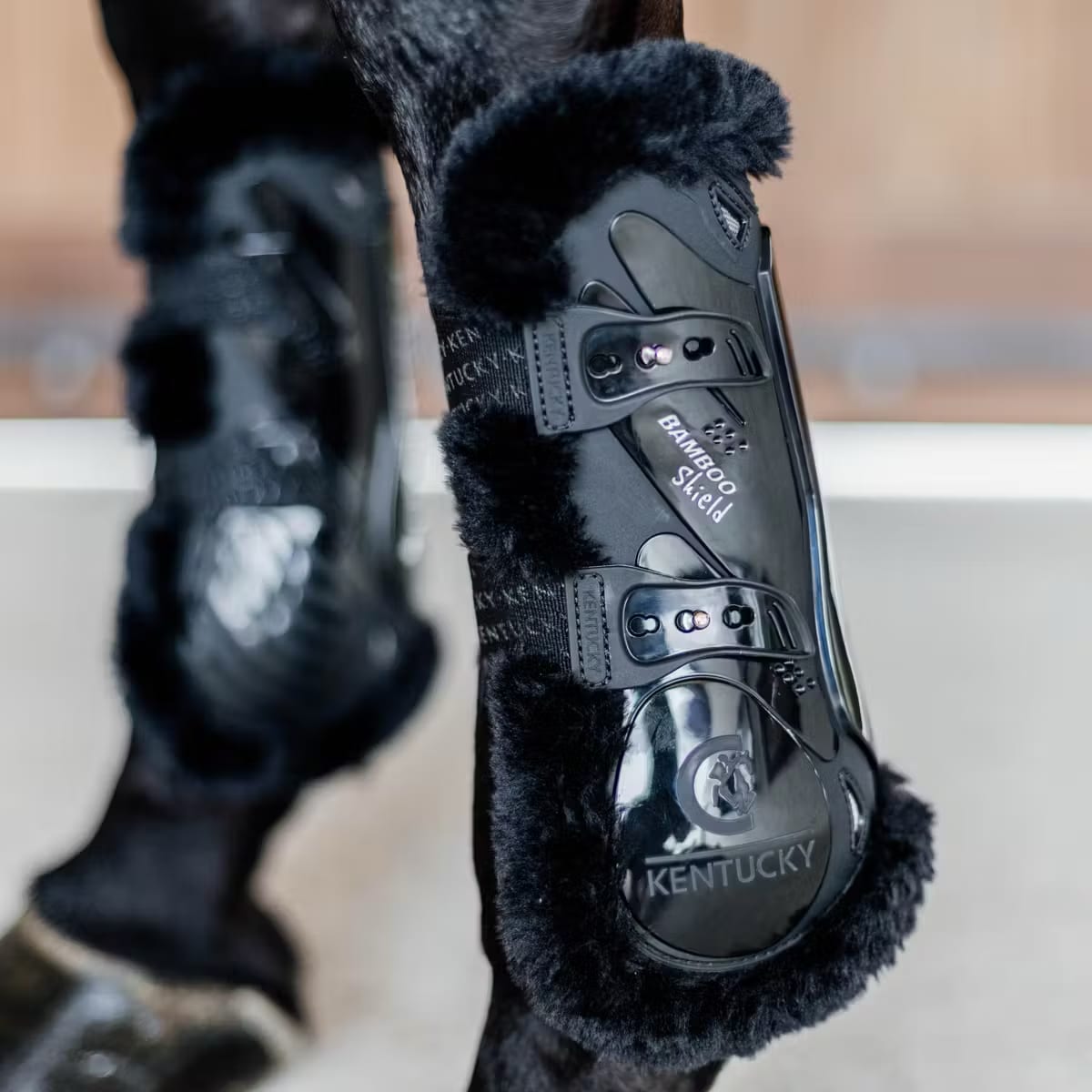 Kentucky Vegan Sheepskin Tendon Boots Bamboo Elastic