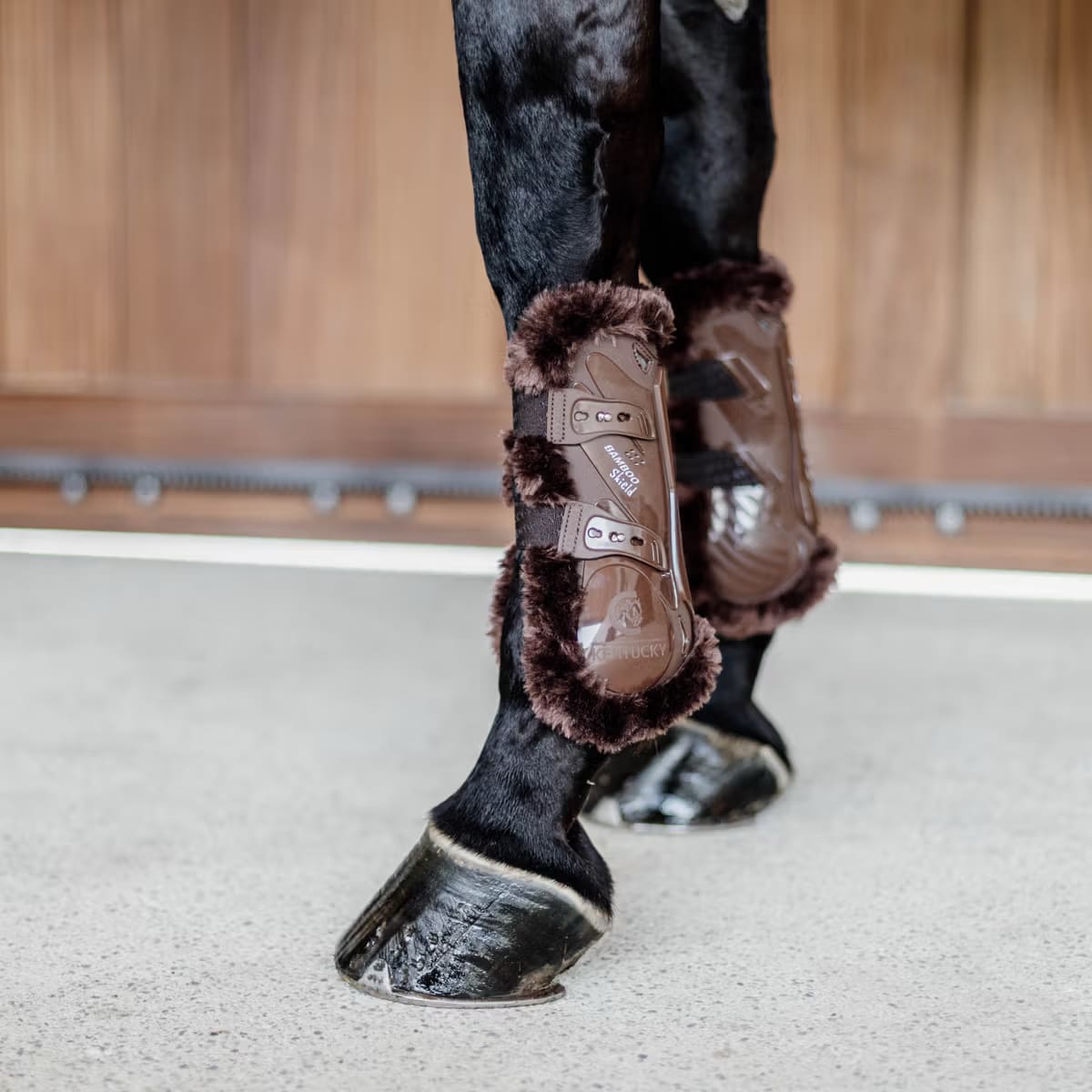 Kentucky Vegan Sheepskin Tendon Boots Bamboo Elastic - Løwenborg - Kentucky Horsewear