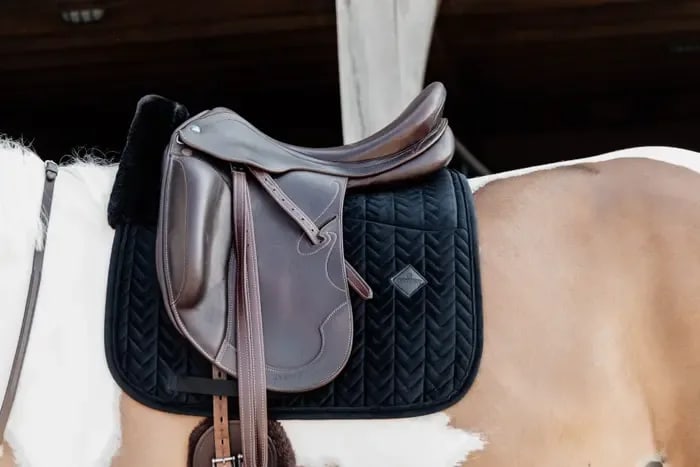 Kentucky Skin Friendly Saddle Pad Velvet Dressage - Løwenborg - Kentucky Horsewear