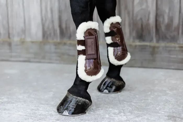 Kentucky Vegan Sheepskin Tendon Boots Velcro - Løwenborg - Kentucky Horsewear