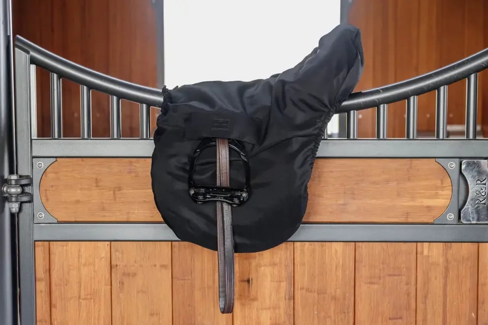 Kentucky Saddle Cover Waterproof Show Jumping - Løwenborg - Kentucky Horsewear