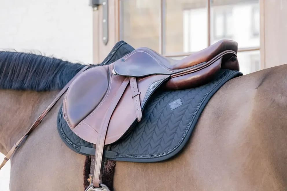 Kentucky Saddle Pad Metal Chain Jumping - Løwenborg - Kentucky Horsewear