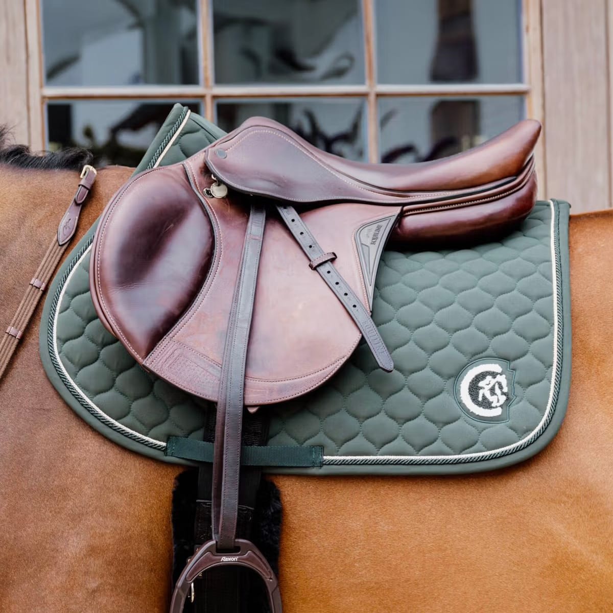 Kentucky Saddle Pad Onion Quilt 3D Logo Jumping - Løwenborg - Kentucky Horsewear