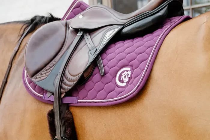 Kentucky Saddle Pad Onion Quilt 3D Logo Jumping - Løwenborg - Kentucky Horsewear
