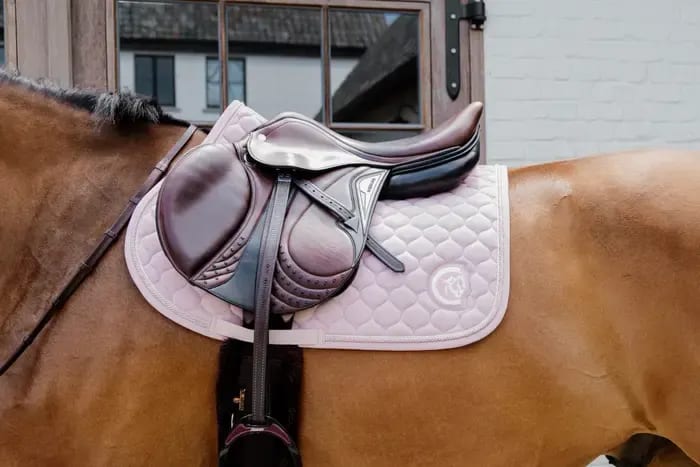 Kentucky Saddle Pad Onion Quilt 3D Logo Jumping - Løwenborg - Kentucky Horsewear