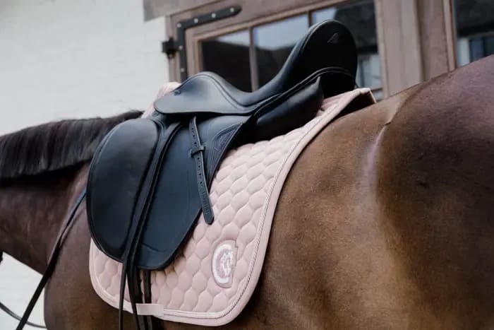 Kentucky Saddle Pad Onion Quilt 3D Logo Dressage - Løwenborg - Kentucky Horsewear