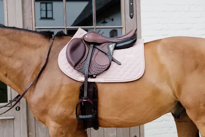 Kentucky Saddle Pad Onion Quilt Rubber Logo Jumping - Løwenborg - Kentucky Horsewear