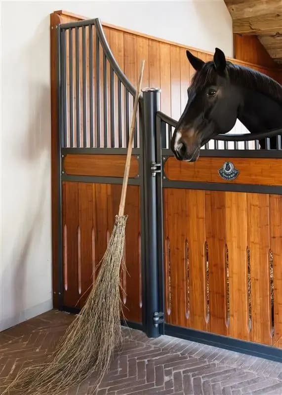 Grooming Deluxe Bamboo Broom - Løwenborg - Grooming Deluxe