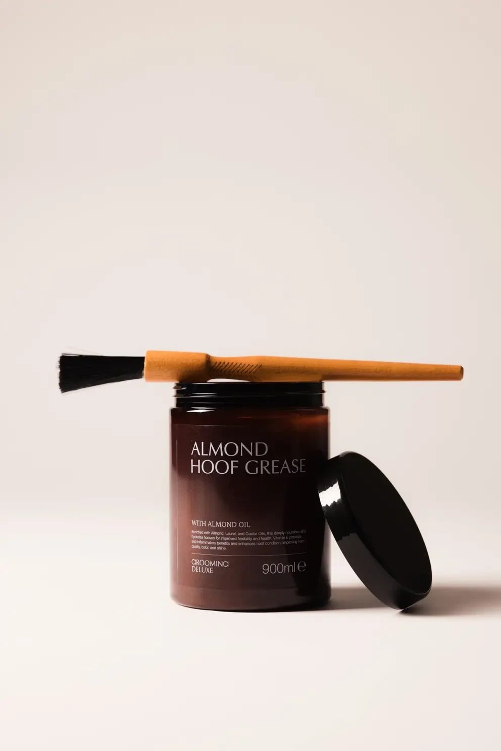 Grooming Deluxe Almond Hoof Grease - Løwenborg - Grooming Deluxe