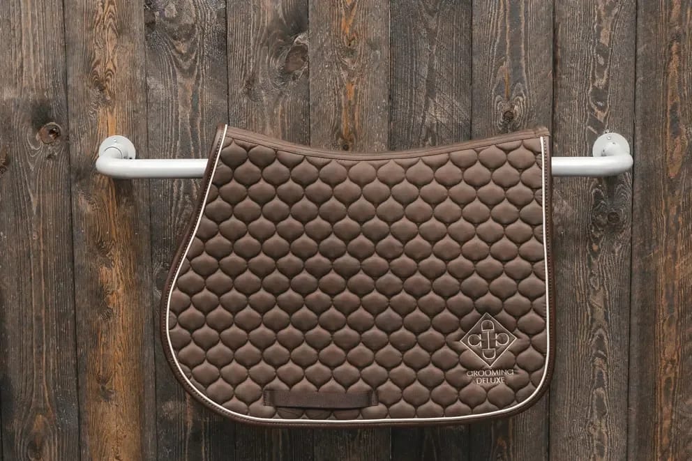Grooming Deluxe Blanket Holder Foldable - Løwenborg - Grooming Deluxe