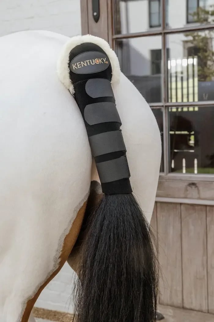 Kentucky Sheepskin Tailguard - Løwenborg - Kentucky Horsewear