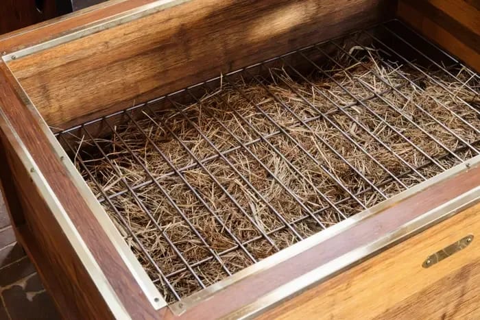 Grooming Deluxe Bamboo Slow Feeder - Løwenborg - Grooming Deluxe