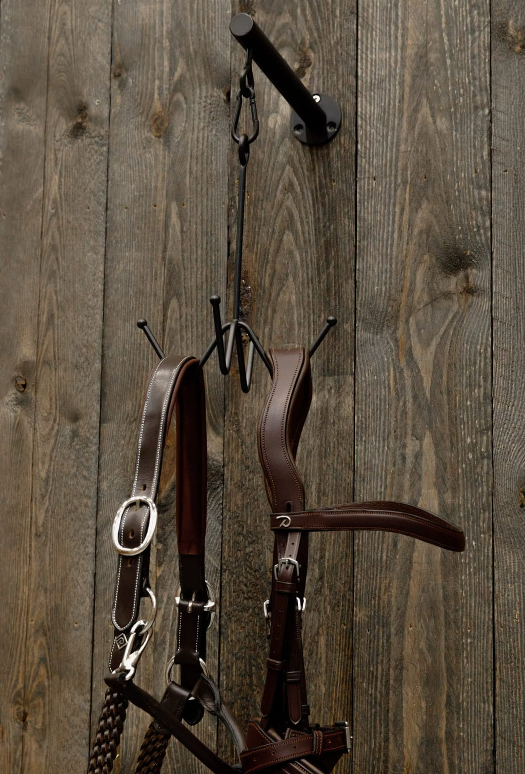 Grooming Deluxe Bridle Hook 4 Prong w/ Wall Attachment - Løwenborg - Grooming Deluxe
