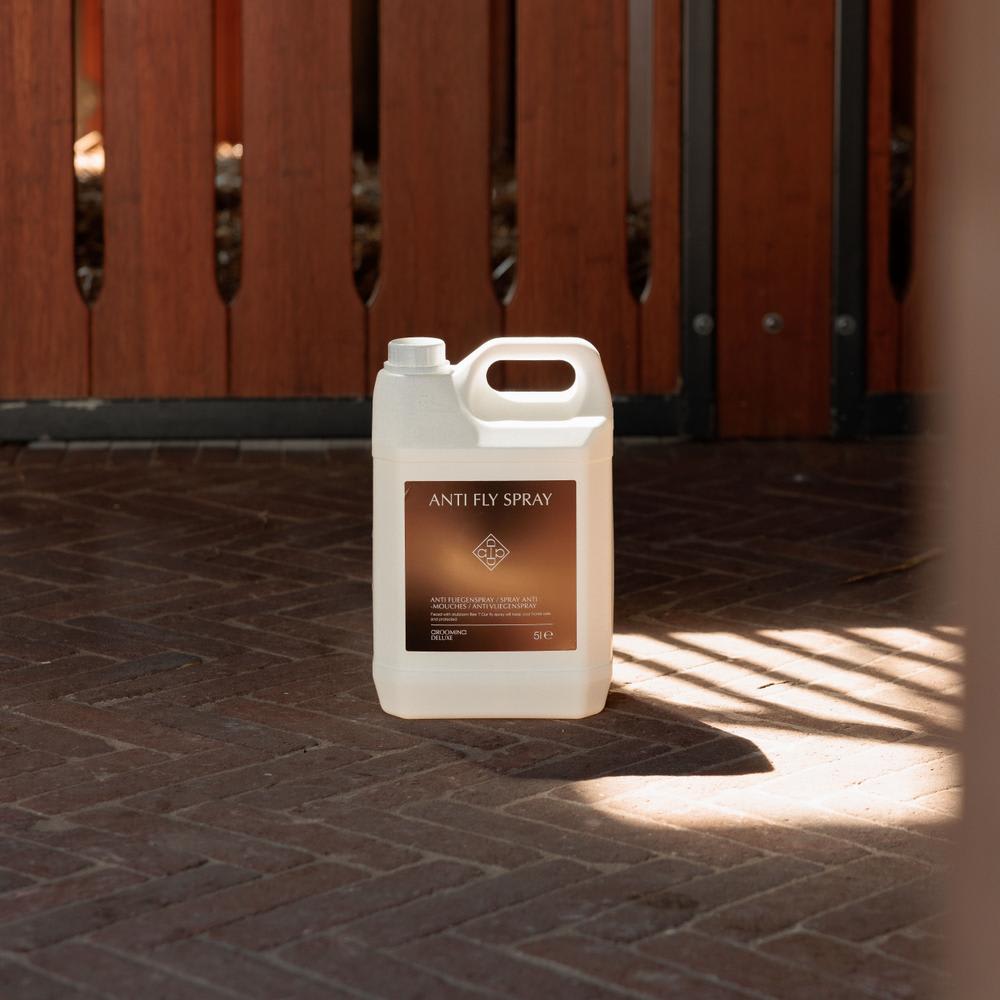 Grooming Deluxe Anti Fly Spray - Løwenborg - Grooming Deluxe