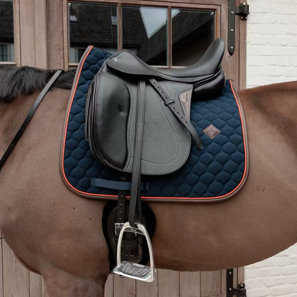 Kentucky Saddle Pad Onion Quilt Neon Leather Dressage - Løwenborg - Kentucky Horsewear