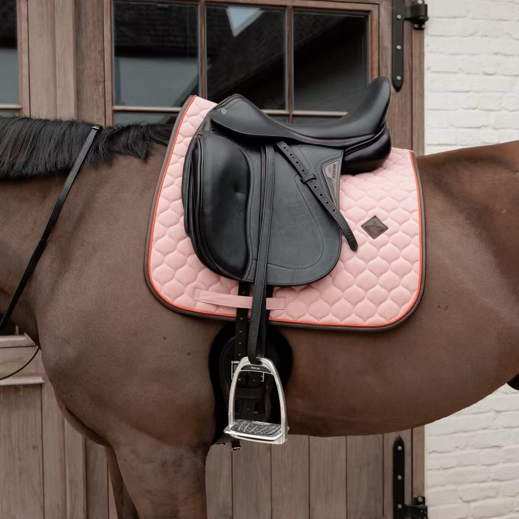 Kentucky Saddle Pad Onion Quilt Neon Leather Dressage - Løwenborg - Kentucky Horsewear