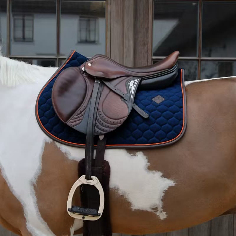 Kentucky Saddle Pad Onion Quilt Neon Leather Jumping - Løwenborg - Kentucky Horsewear