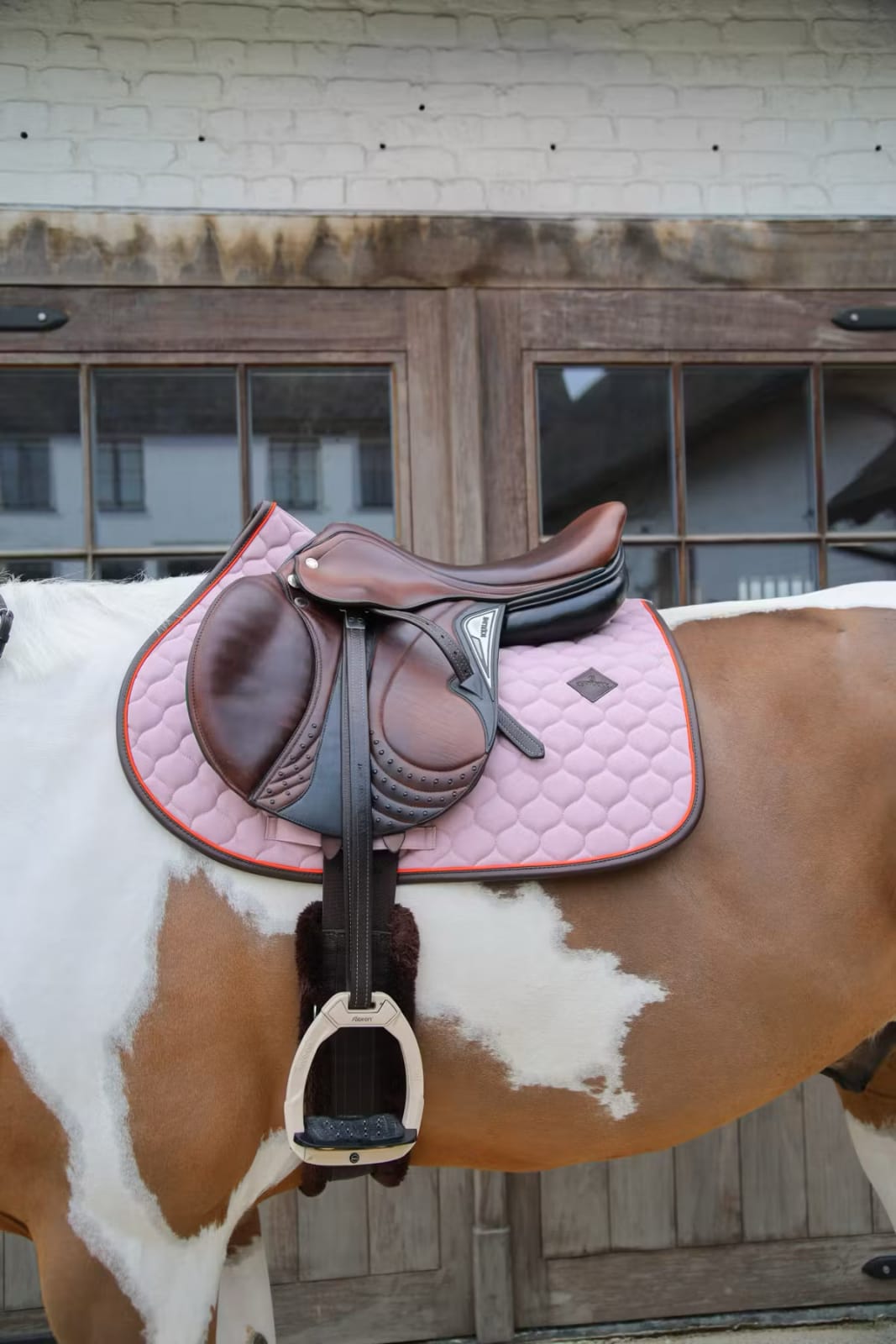 Kentucky Saddle Pad Onion Quilt Neon Leather Jumping - Løwenborg - Kentucky Horsewear