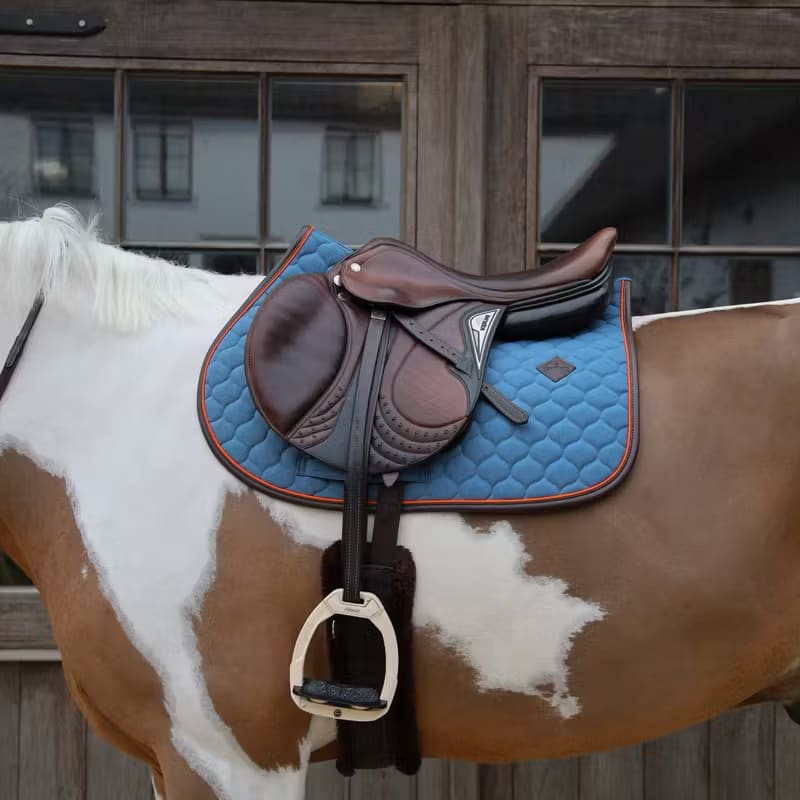 Kentucky Saddle Pad Onion Quilt Neon Leather Jumping - Løwenborg - Kentucky Horsewear