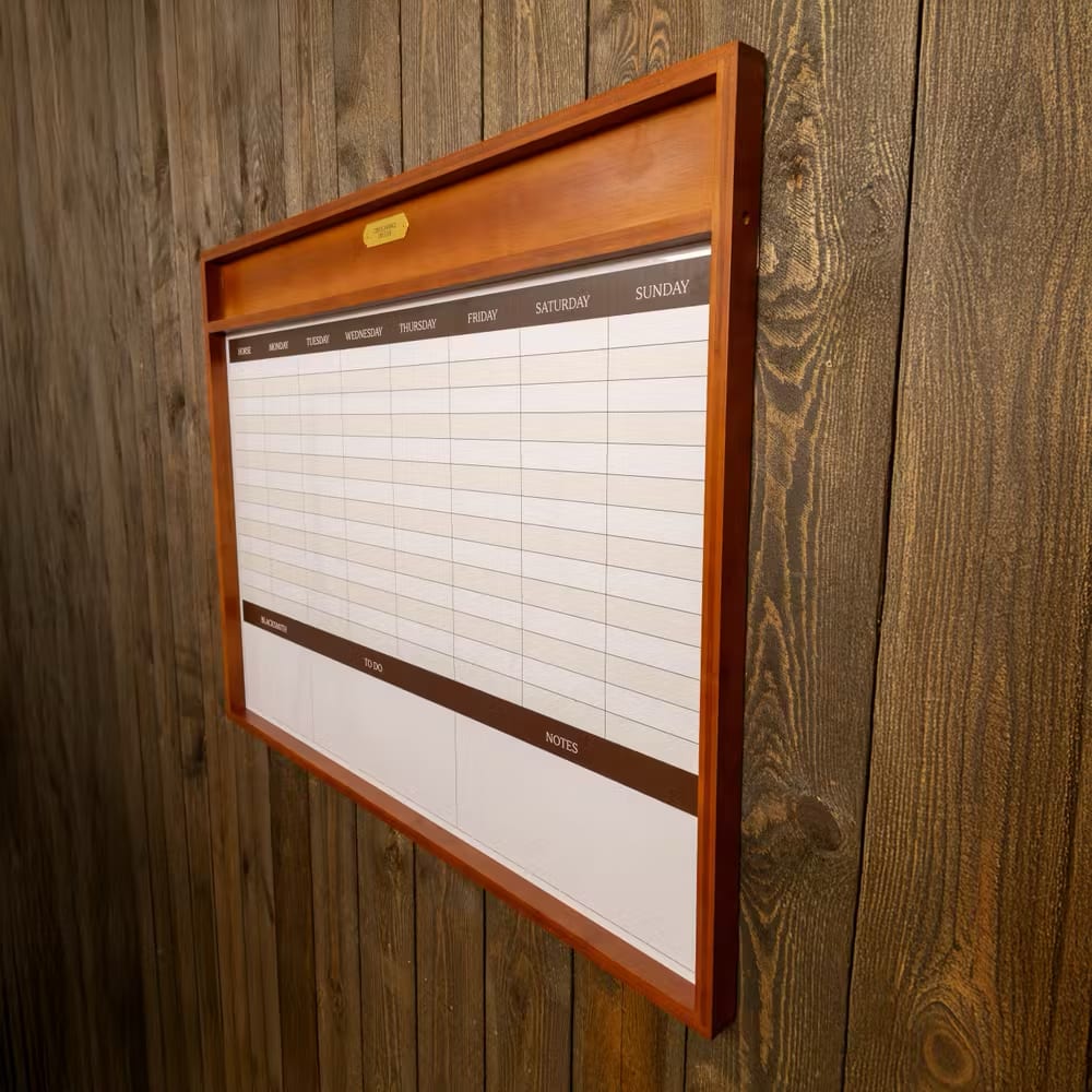 Grooming Deluxe Stable Planner Magnetic w/Frame - 100x84cm - Løwenborg - Grooming Deluxe