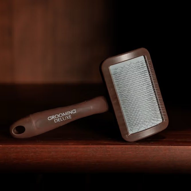 Grooming Deluxe Velcro Cleaning Brush - Løwenborg - Grooming Deluxe