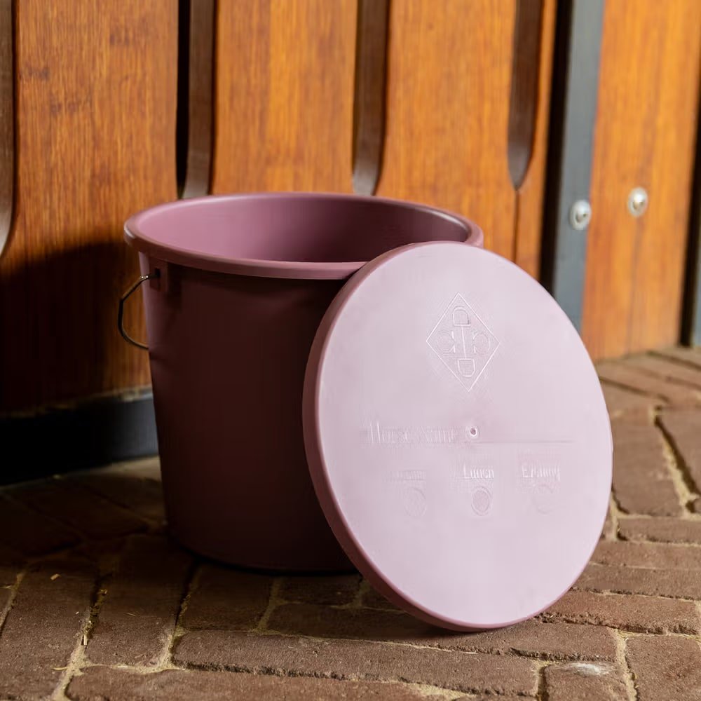 Grooming Deluxe Bucket with Lid - 5L - Løwenborg - Grooming Deluxe