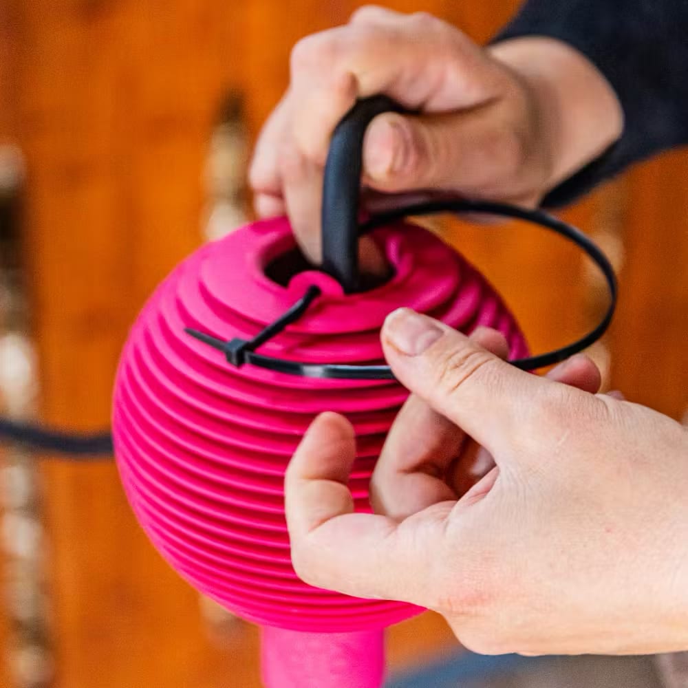 Kentucky Lead & Wall Protection Rubber Ball Pro - Løwenborg - Kentucky Horsewear