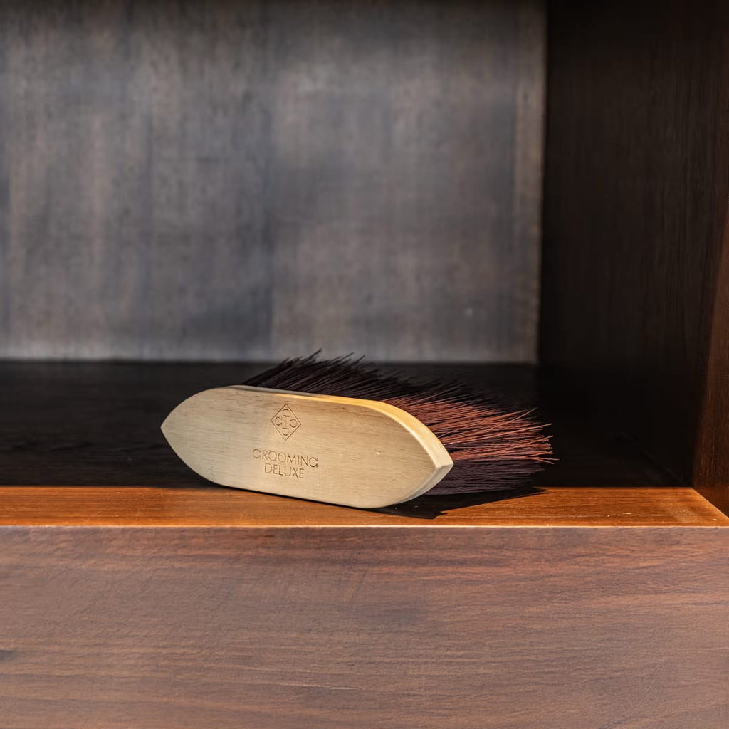 Grooming Deluxe Wooden Classic Brush Long Soft - Løwenborg - Grooming Deluxe