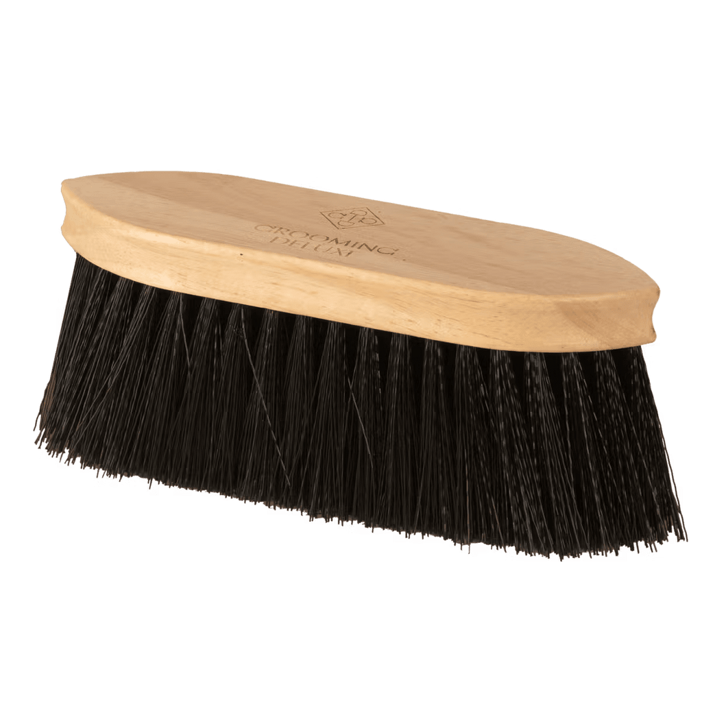 Grooming Deluxe Wooden Classic Brush Medium Hard - Løwenborg - Grooming Deluxe