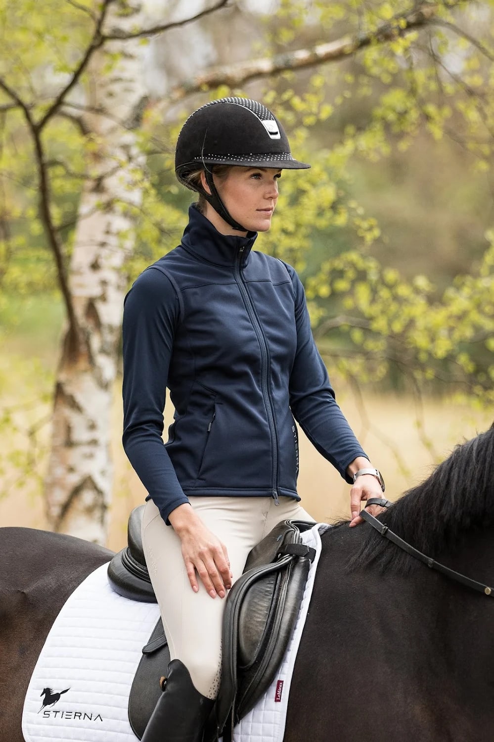 Stierna W Gale Vest - Løwenborg - Stierna